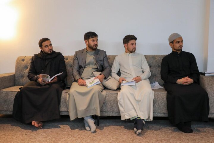 تقرير مصور/ انعقاد الدورة الحادية عشرة في تعليم أحكام التلاوة لطلبة العلوم الدينية في النجف الأشرف