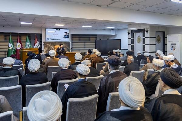 تقرير مصور/ إقامة الندوة الرابعة عن دور علماء الشيعة في تطور الحركة العلمية