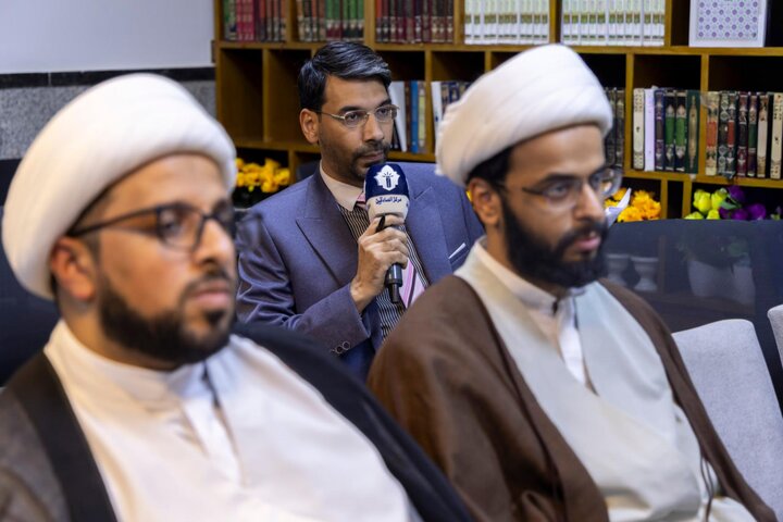 تقرير مصور/ إقامة الندوة الرابعة عن دور علماء الشيعة في تطور الحركة العلمية