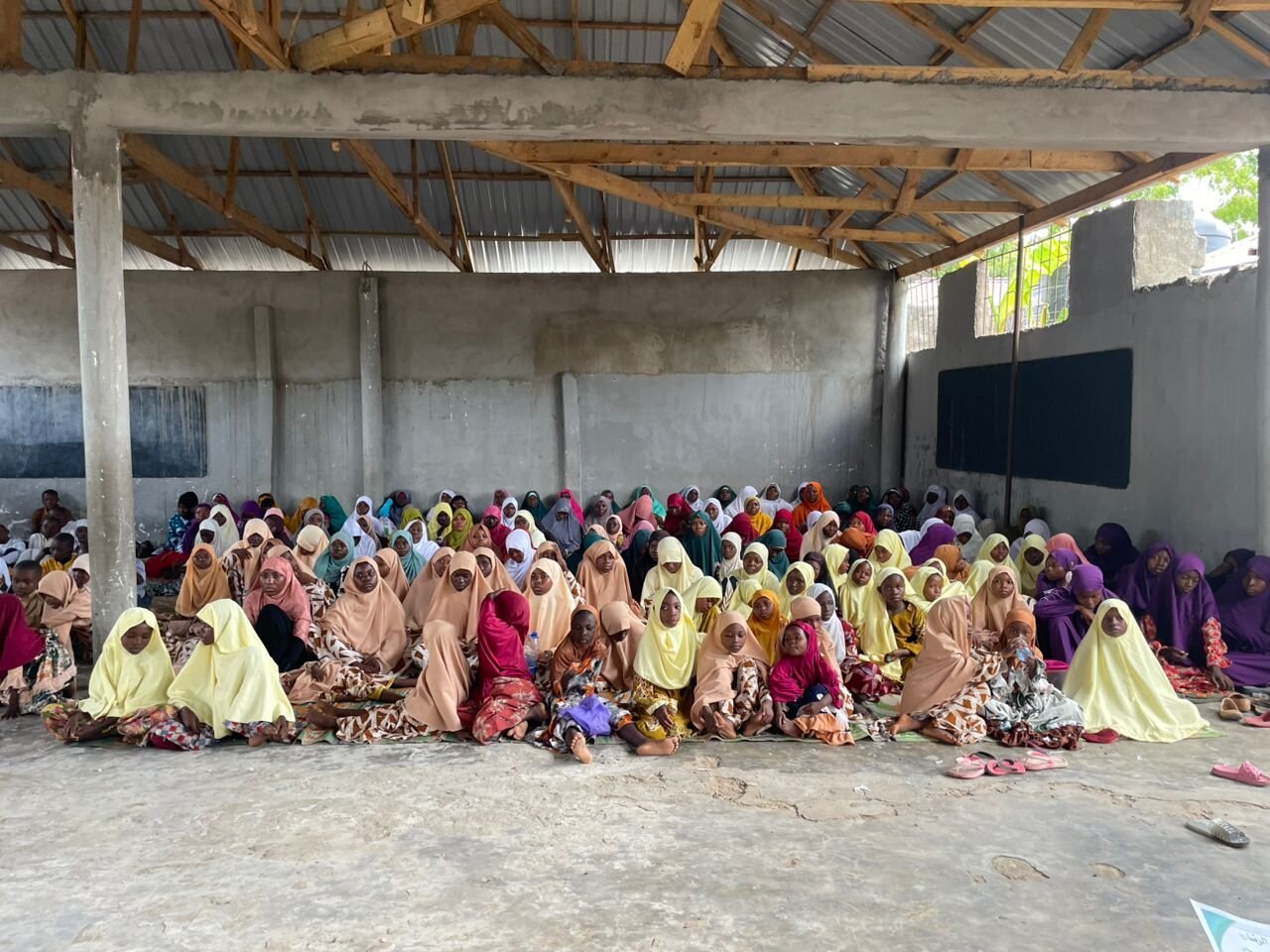 حوزه علمیه امام رضا(ع) تانزانیا، مراسم هفتمین فارغ‌التحصیلی دانش‌آموختگان خود را برگزار کرد