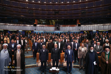 Galeri Foto: Konferensi Internasional Hak-Hak Bangsa dan Kebebasan yang Sah Menurut Ayatullah Khamenei