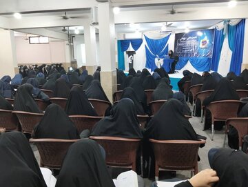 পাকিস্তানের করাচিতে "শিক্ষার উপর প্রভাব ফেলতে পারে এমন মনস্তাত্ত্বিক কারণগুলির বিশ্লেষণ" শীর্ষক সভা অনুষ্ঠিত হয়েছে+ছবিসহ।