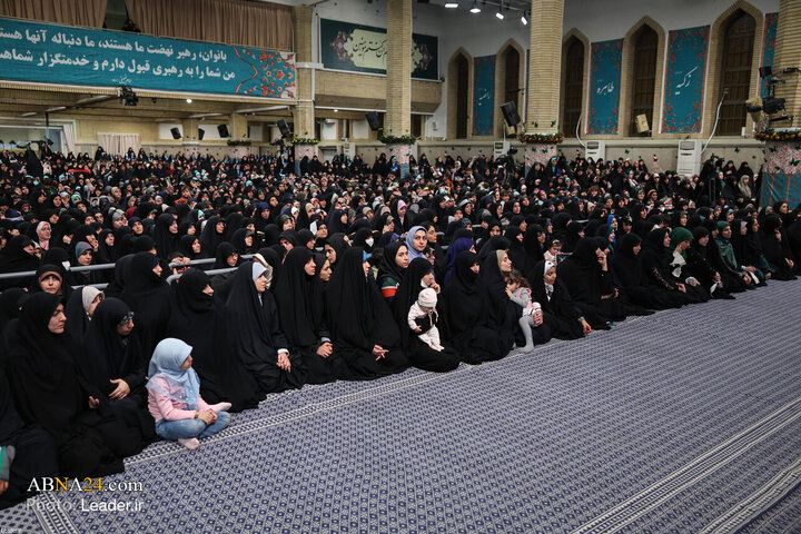 Foto / Binlerce Kadın ve Genç Kızın İslam İnkılap Rehberiyle Görüşmesi