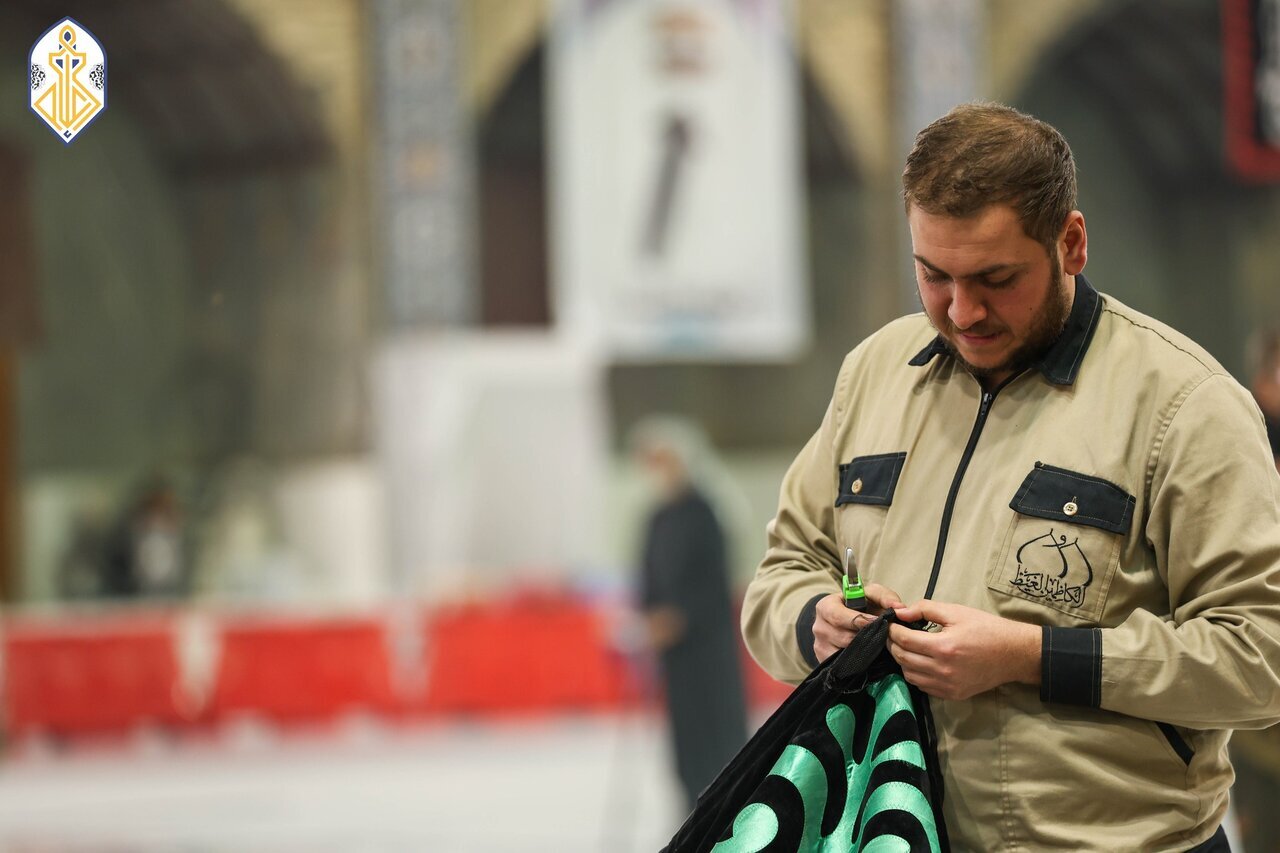 عکس خبری | حرم مطهر کاظمین(ع) در سالروز وفات حضرت ام‌البنین(س) سیاهپوش شد