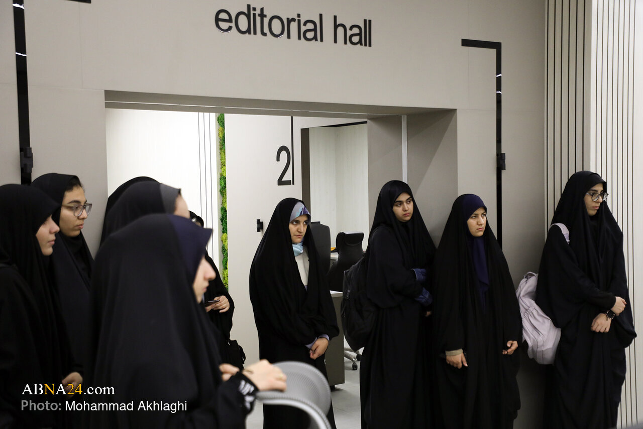 "Rapora wêneyên: Seredana çalakvanên kovarên xwendekarî ya Zanîngeha Qom ji Ajansa Nûçeyan a Navneteweyî Abna"