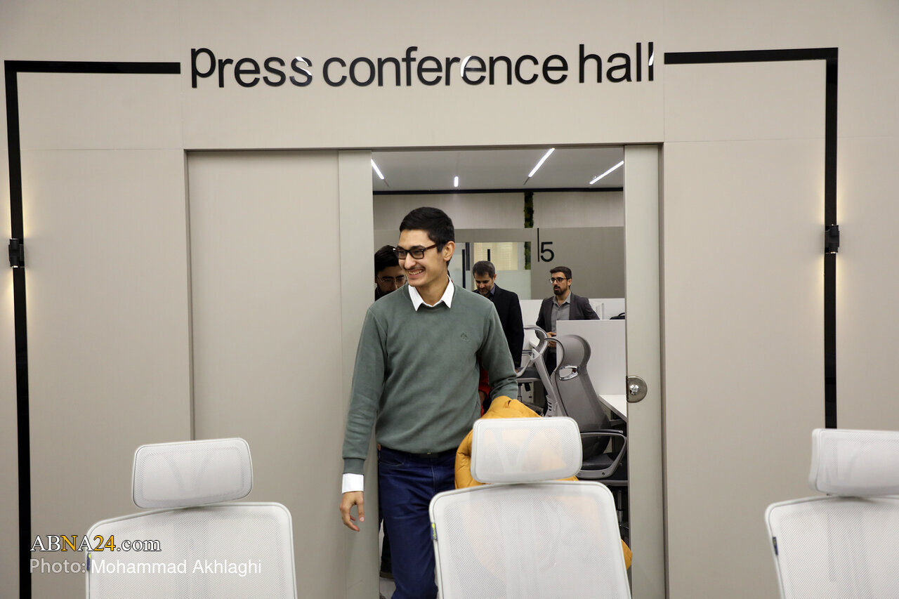 "Rapora wêneyên: Seredana çalakvanên kovarên xwendekarî ya Zanîngeha Qom ji Ajansa Nûçeyan a Navneteweyî Abna"