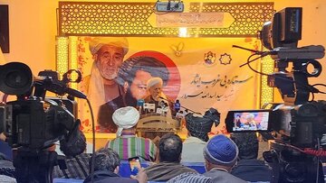 همایش »ستاره بی‌غروب ایثار« جهت بزرگداشت فرمانده جهادی شیعه، در کابل برگزار شد