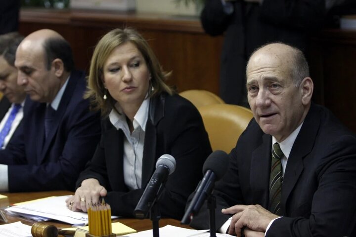 Human Rights Groups urge Canada to arrest Olmert, Livni over Gaza war crimes