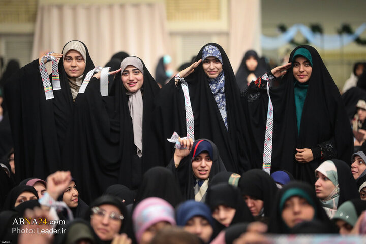 အမျိုးသမီးများ နှင့် သမီးငယ်များ ထောင်ပေါင်းများစွာသည် ရဲဟ်ဗရ် အင်န်ကေလာဗ် အစ္စလာမ်မီ  နှင့် တွေ့ဆုံ ။ ။ Photos