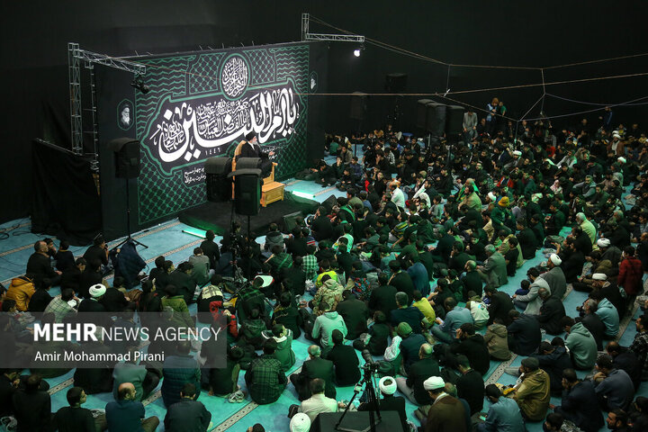 Photos: Demise anniversary of Hazrat Umm ul-Banin marked in Qom