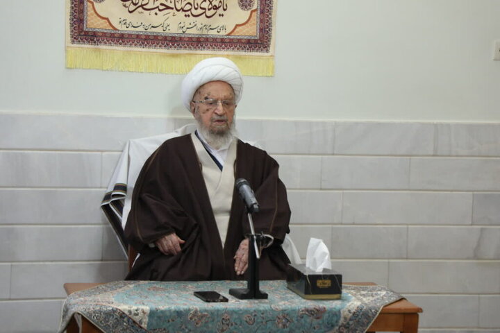 Photos: Custodians of Iran’s Holy Shrines meet with Qom’s Grand Religious Authorities