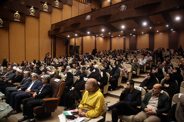 Photos: Honoring people with disabilities in Qom with presence of servants of Hazrat Fatima Masoumeh’s Shrine