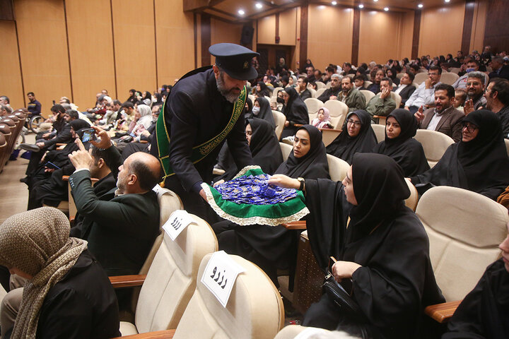 Photos: Honoring people with disabilities in Qom with presence of servants of Hazrat Fatima Masoumeh’s Shrine