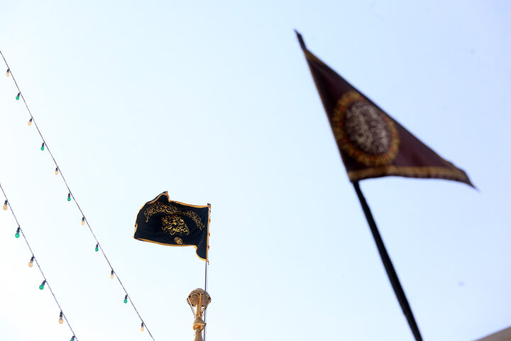 Photos: Lady Fatima Masoumeh Shrine covered in black for mourning of Hazrat Umm al-Banin
