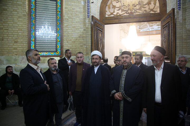 Photos: Head of Georgia’s Muslim Administration visits Hazrat Masoumeh Holy Shrine