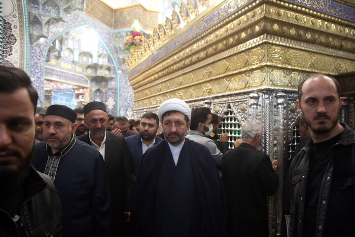 Photos: Head of Georgia’s Muslim Administration visits Hazrat Masoumeh Holy Shrine