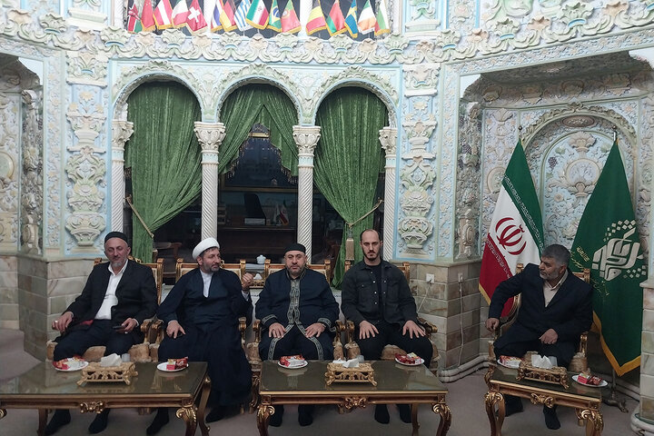 Photos: Head of Georgia’s Muslim Administration visits Hazrat Masoumeh Holy Shrine