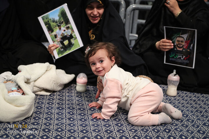 Rapora Wenêyan Bi hezaran jin û keç bi Rêberê Giran qîmete Şoreşê re hatin  civiyan