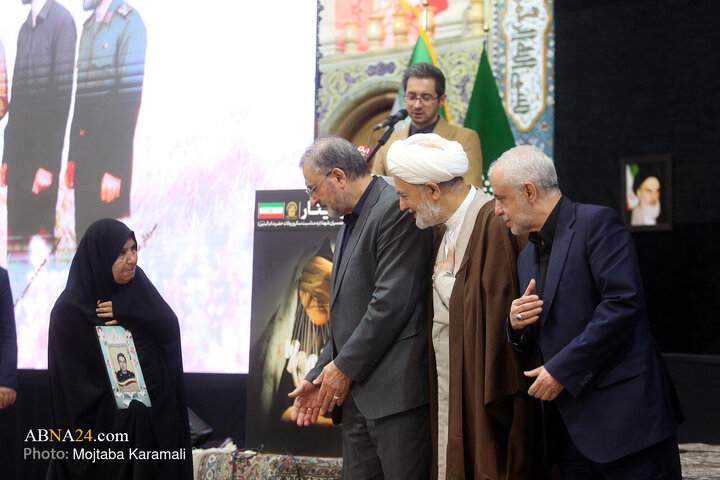 گزارش تصویری | آئین ملی «شکوه ایثار» در حرم حضرت فاطمه معصومه(س)