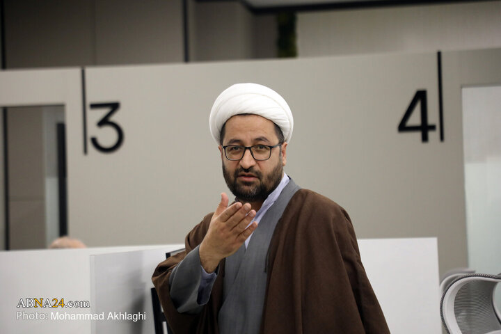 ကွမ်း အပြည်ပြည်ဆိုင်ရာ တက္ကသိုလ် ကျောင်းသား ပုံနှိပ် ထုတ်ဝေရေး လှုပ်ရှားတက်ကြွသူများ အဖွဲ့သည် အဗ်နာ သတင်း ဌာန သို့ လာရောက် ကြည့်ရှု ။ ။ Photos