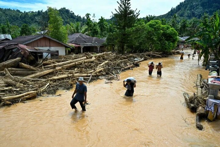 Islamic Relief Hantar 12 Tan Bantuan Makanan Kecemasan kepada Mangsa Banjir Indonesia