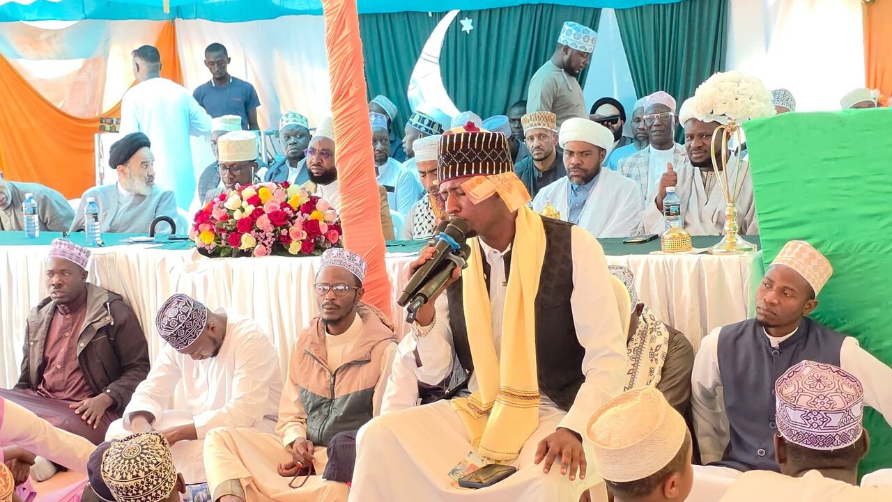 Matukio mbalimbali yaliyojiri katika Maulid ya Mtume (saww) Mjini Nakuru +Picha