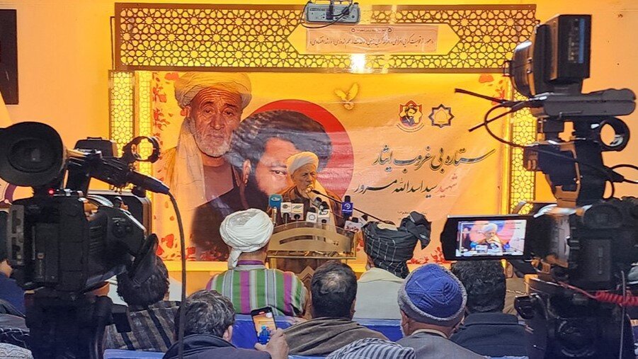 همایش »ستاره بی‌غروب ایثار« جهت بزرگداشت فرمانده جهادی شیعه، در کابل برگزار شد