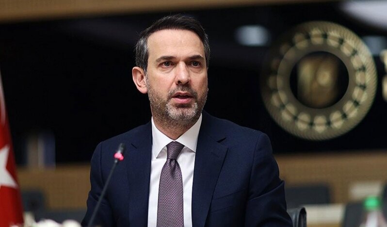 Bayraktar: Rusya ile Doğalgaz Sözleşmeleri 1 Yıl Uzatıldı, ABD Doğalgazına Yatırım Planı