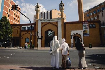 غزہ جنگ نے برطانوی شہریوں میں اسلام قبول کرنے کا رجحان بڑھا دیا