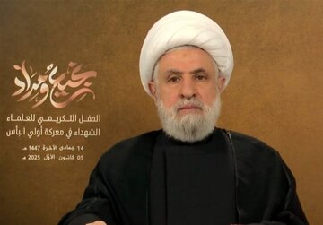 Şêx Neîm Qasim: Lubnan divê bi dijberê dawtirî û xeternak a rejîma sîyonî yên dagirtin berxwedan bike / Alimên şehîd bi can, bi mal û bi hemû tiştên x