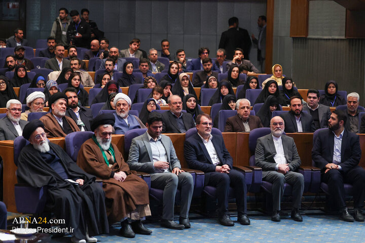 تقرير مصور/ انعقاد مؤتمر "حقوق الأمة والحريات المشروعة في المنظومة الفكرية لسماحة آية الله العظمى الخامنئي" بطهران