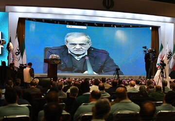 Pezeşkian: Fars körfəzinin suyu İsfahana çatdı