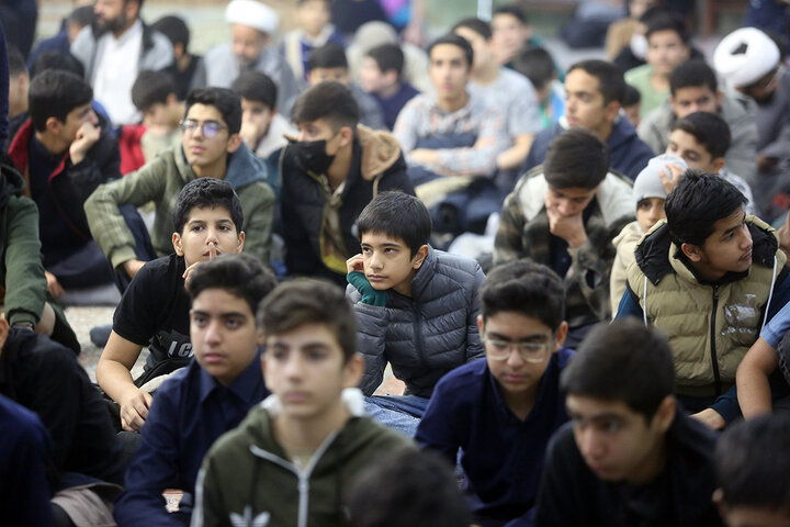 Photos: Fatemi teens mourning ceremony for Hazrat Umm al-Banin