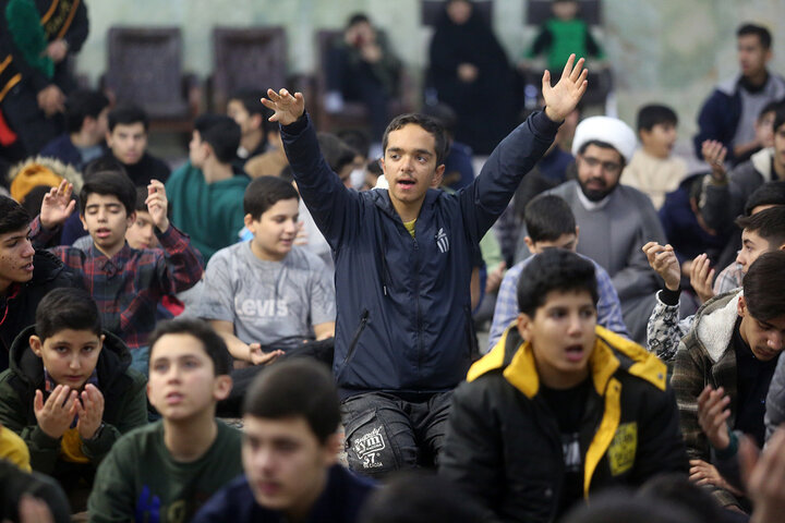 Photos: Fatemi teens mourning ceremony for Hazrat Umm al-Banin