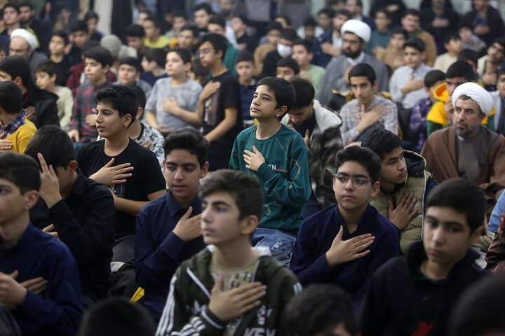 Photos: Fatemi teens mourning ceremony for Hazrat Umm al-Banin