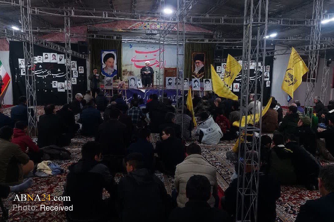 گزارش تصویری | یادواره »لاله‌های غریب« برای شهدای افغانستانی لشکر فاطمیون در مشهد