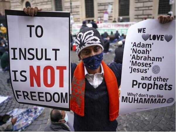 फ्रांस में हर तीसरा मुसलमान भेदभाव का शिकार 