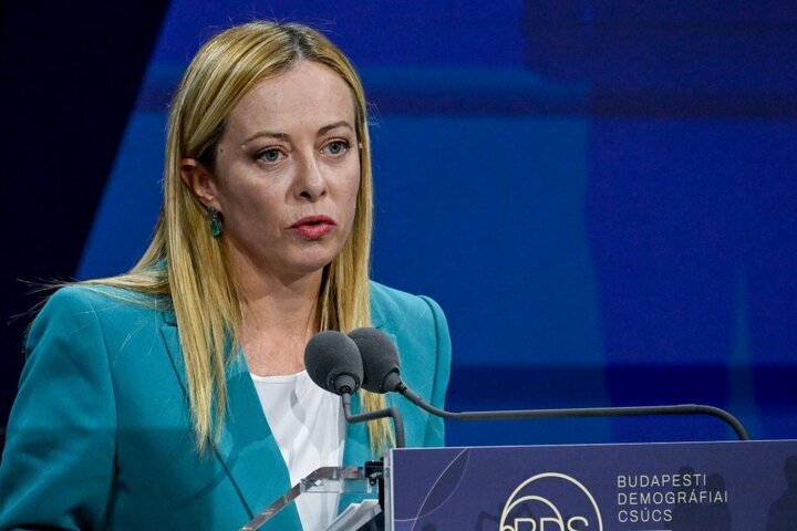 Итолиё: Аврупо бояд мустақил бошад ва битавонад аз худ дифоъ кунад