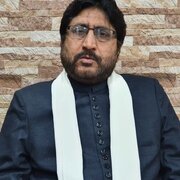 ویڈیو | آل انڈیا شیعہ ہرسنل لا بورڈ کے جنرل سیکریٹری مولانا یعسوب عباس نے ہندوستانی حکومت سے امام حسین ع کا نام تعلیمی نصاب میں شامل کرنے کی مانگ کی۔