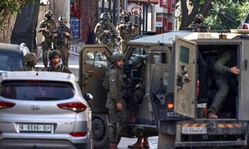 ارتش اسرائیل دو فلسطینی را در الخلیل به شهادت رساند