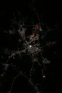 Kamangha-manghang Larawan ng Astronaut ng NASA ng Makkah at ng Banal na Ka‘bah mula sa Orbit ng Daigdig