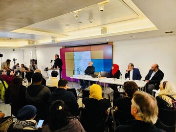 Londonda islamofobiya ilə bağlı keçirilən konfransın iştirakçıları müsəlmanlara qarşı nifrətin adi hal alması barədə xəbərdarlıq ediblər