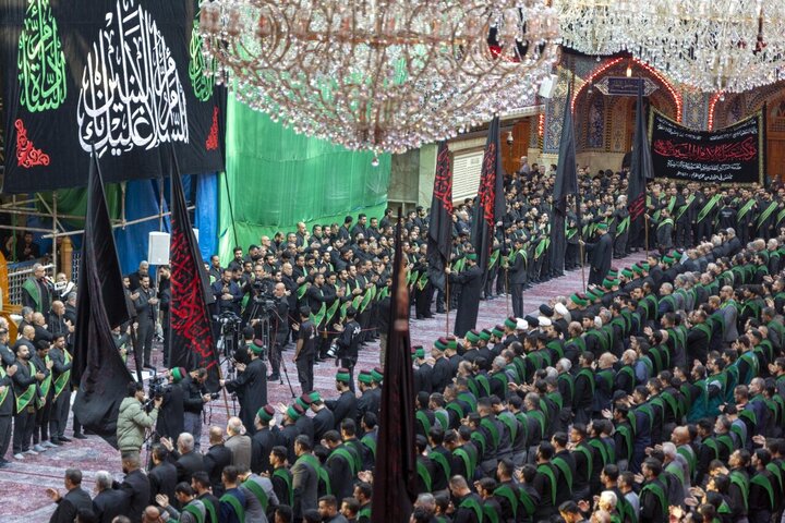 تقرير مصور/ خَدَم العتبتين المقدستين يُحيون ذكرى وفاة السيدة أم البنين (عليها السلام)