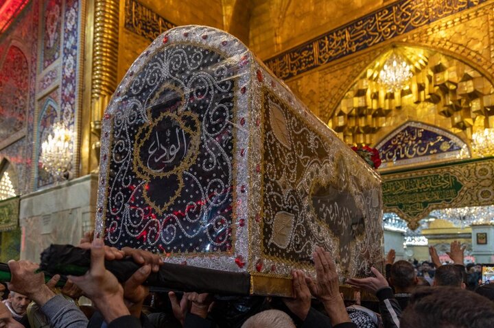 تقرير مصور/ مشاركة واسعة بتشييع رمزي لنعش السيدة أم البنين (عليها السلام) في كربلاء