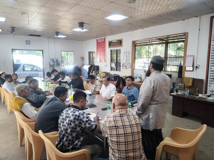 မန္တလေးမြို့ အေးရိပ်ငြိမ် မွတ်စ်လင်မ် ကဘရ်စတန် ဥယျာဉ်တော် အုပ်ချုပ်မှုကော်မတီ၏ ၁၉ ကြိမ်မြောက် အစည်း အဝေး။ ။ Photos