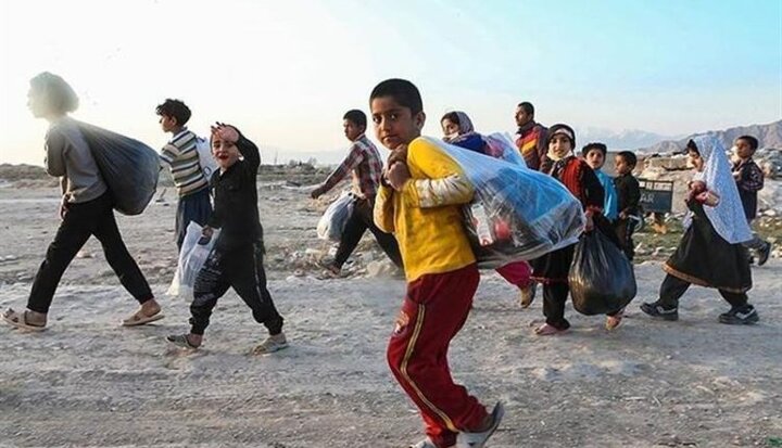 Firîşteyên ku ji rastî û xweşiya temenê xwe hatine bêparkirin: Zarokên karker