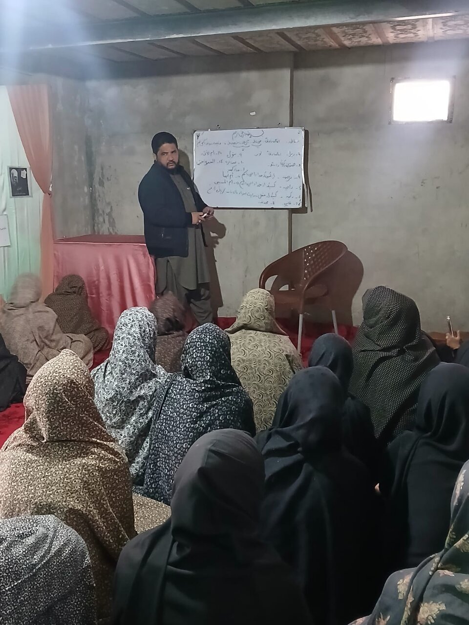 Photos: Weekly ethics class for women at Siddiqa Kubra Dar al‑Qur’an in Hazara Town of Quetta, Pakistan