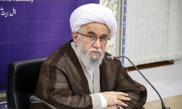 آیت‌الله رمضانی: دانشگاه باید مرکز تولید علم، اخلاق و عدالت‌خواهی باشد