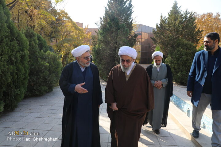 تقرير مصور/ الأمين العام للمجمع العالمي لأهل البيت (ع) يقلي كلمة بمناسبة يوم الطالب في جامعة الأديان والمذاهب بقم