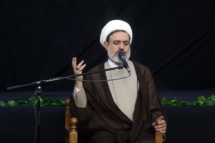 تقرير مصور/ مراسم عزاء الشباب الفاطميين بذكرى السيدة أم البنين (ع) بمدينة قم